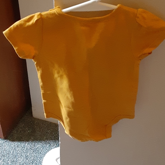 Onsie - Picture 2 of 2